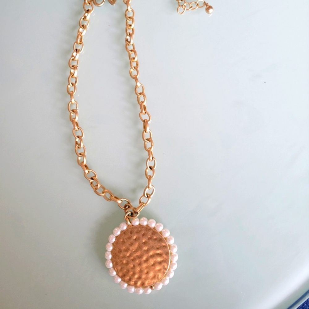 Chico's necklace